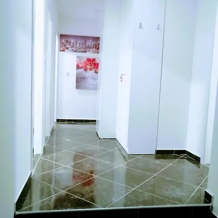 Zpula Center Apartament Pula