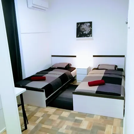 شقة Zpula Center بولا