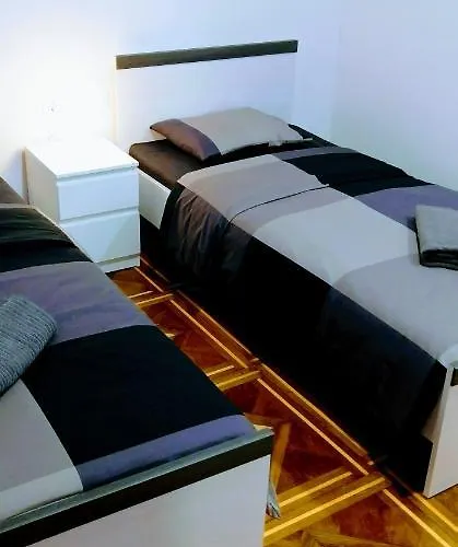 Apartamento Zpula Center