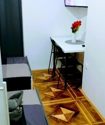 Zpula Center Apartamento *